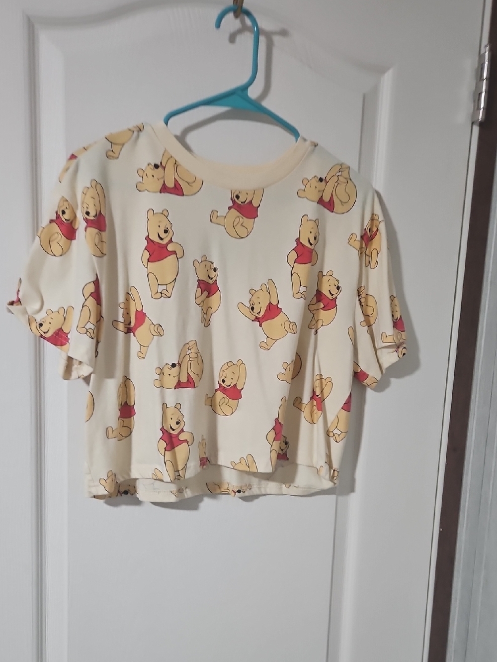 Disney Cream Winnie the Pooh Short Sleeve Tee with Red Accents